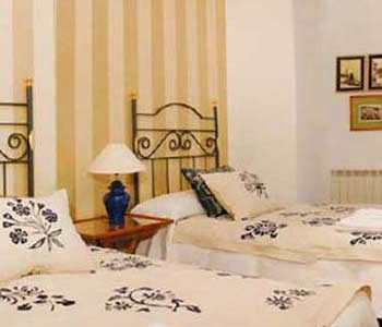 Ch Hostal Victoria 2*