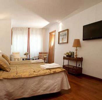 Guest house Ch Hostal Victoria Cuenca (Castilla-La Mancha)